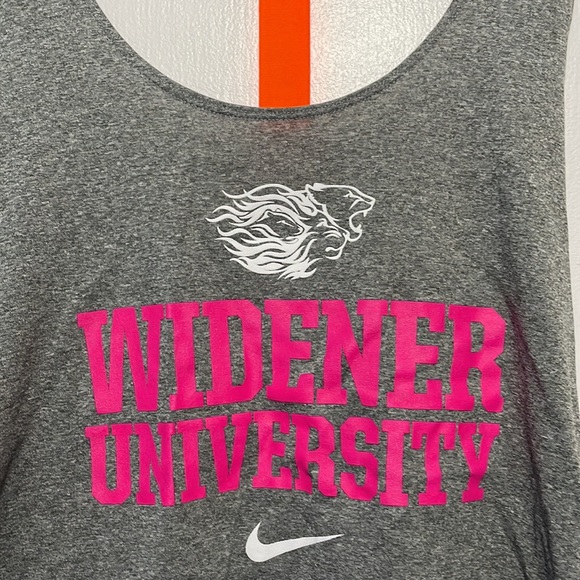 Widener University tank - Picture 2 of 6